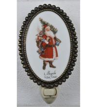 Meyda White 107257 - 3.5&#34;W Christmas Comin to Town Fused Oval Night Light